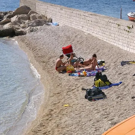 Pisak 1070e דירה