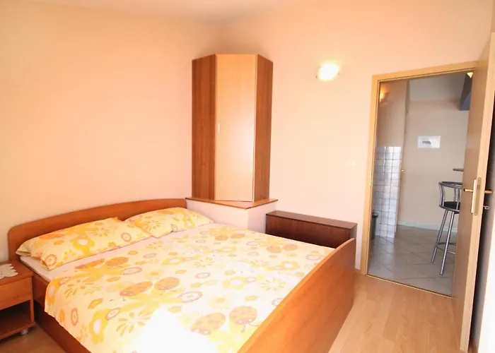 Appartement Pisak 1070e *